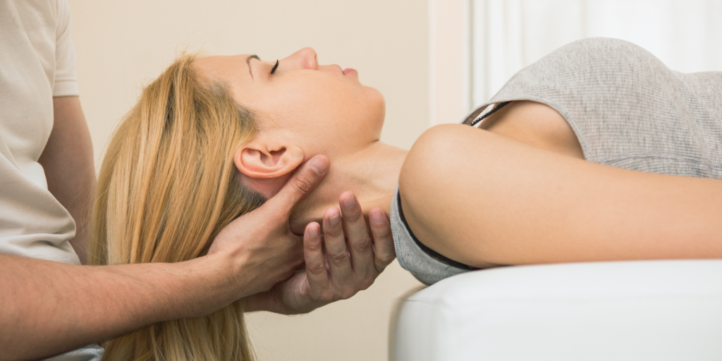 Chiropractic treatment and care at Sweeney Health Centers located in Franklin, Tennessee